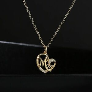 Women’s Shiny Rhinestone Inlay Heart Pendant Necklace with "MOM" Lettering